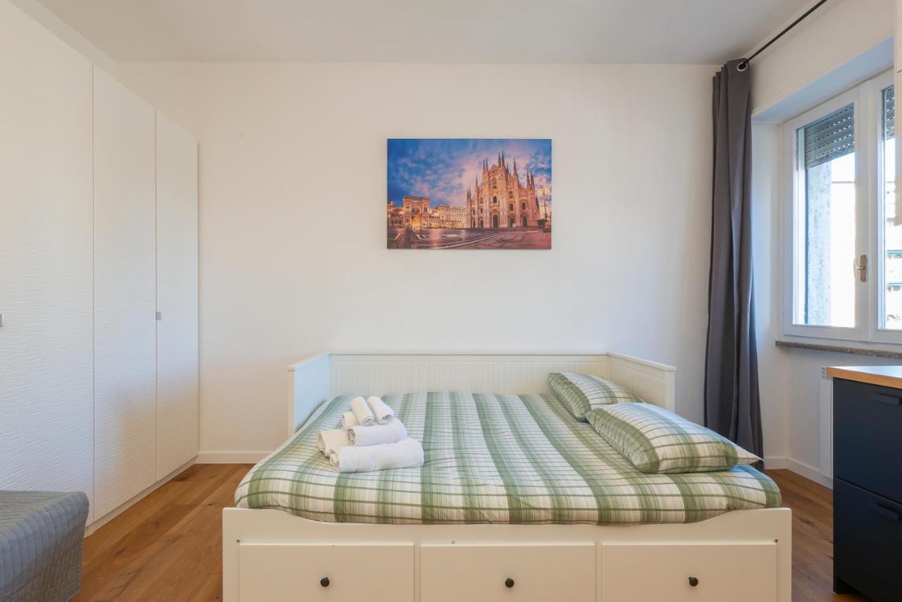 I Host Apartment - Fiuggi 59 Милан Экстерьер фото